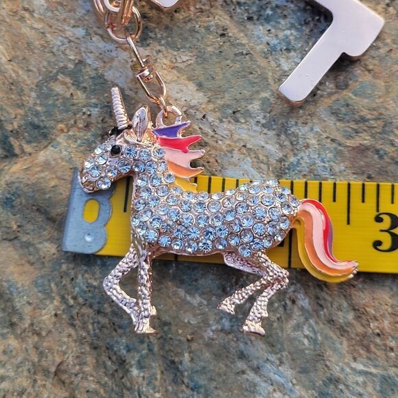 Unicorn Keychain - Picture 4 of 11